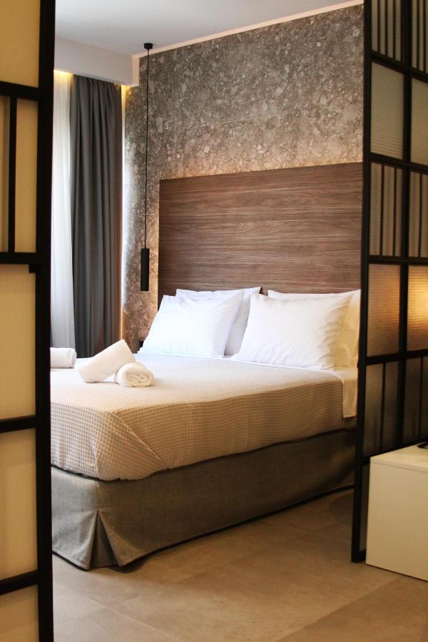 K58 Luxury Apartment Monastiraki Metro Station Acropolis Jacuzzi أثينا المظهر الخارجي الصورة